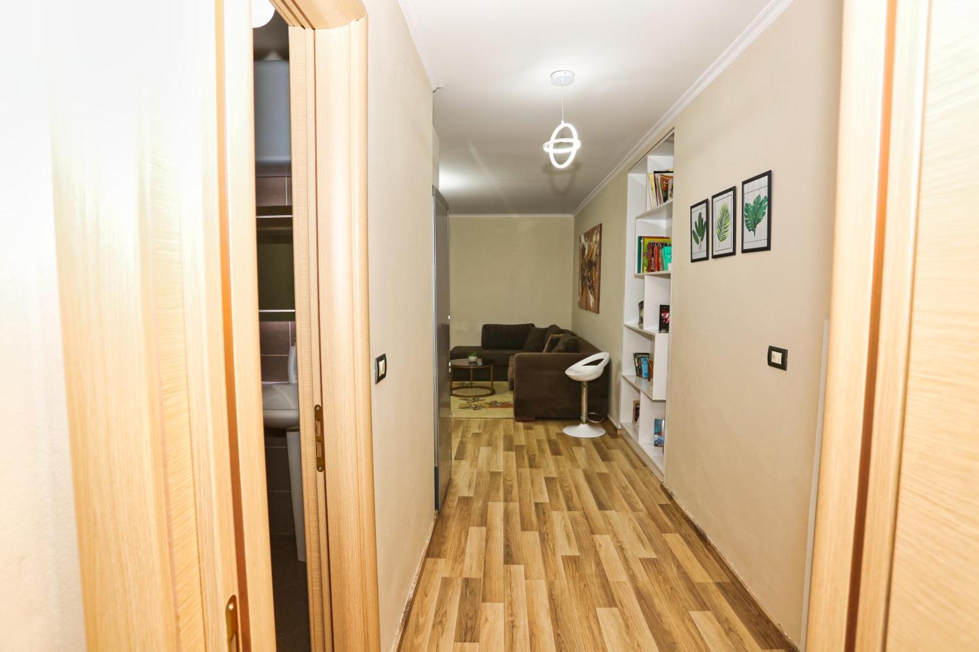 R&B City Center Apartment 地拉那 外观 照片