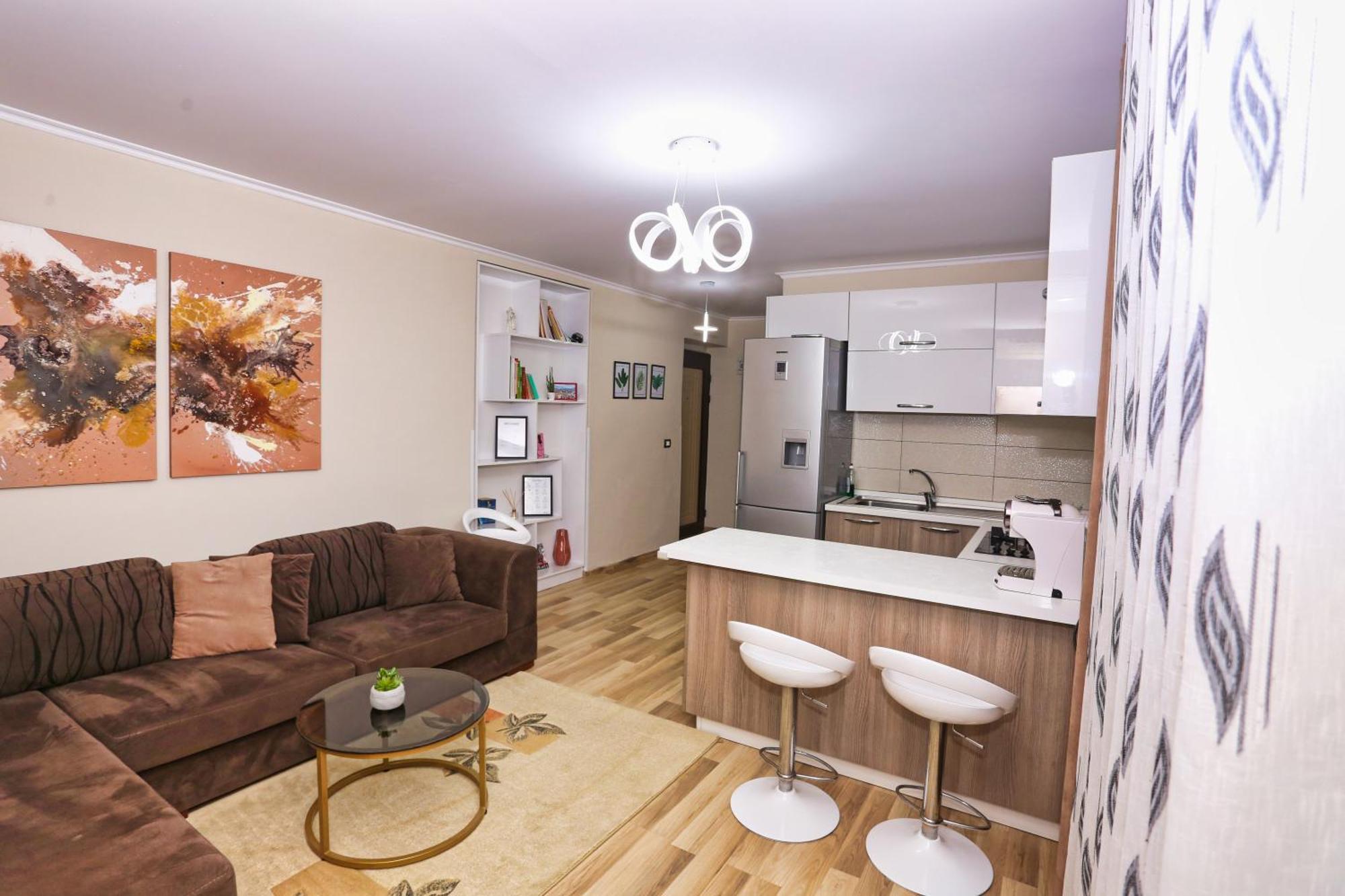 R&B City Center Apartment 地拉那 外观 照片